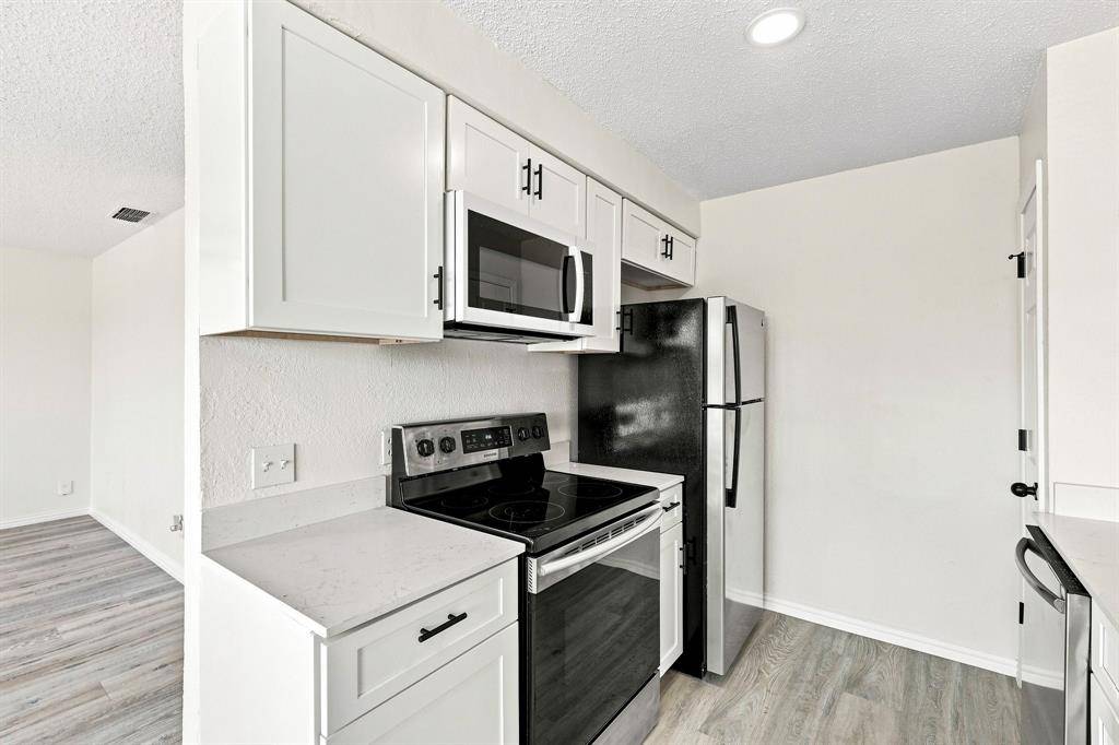 8137 Foxfire Lane #A, White Settlement, TX 76108