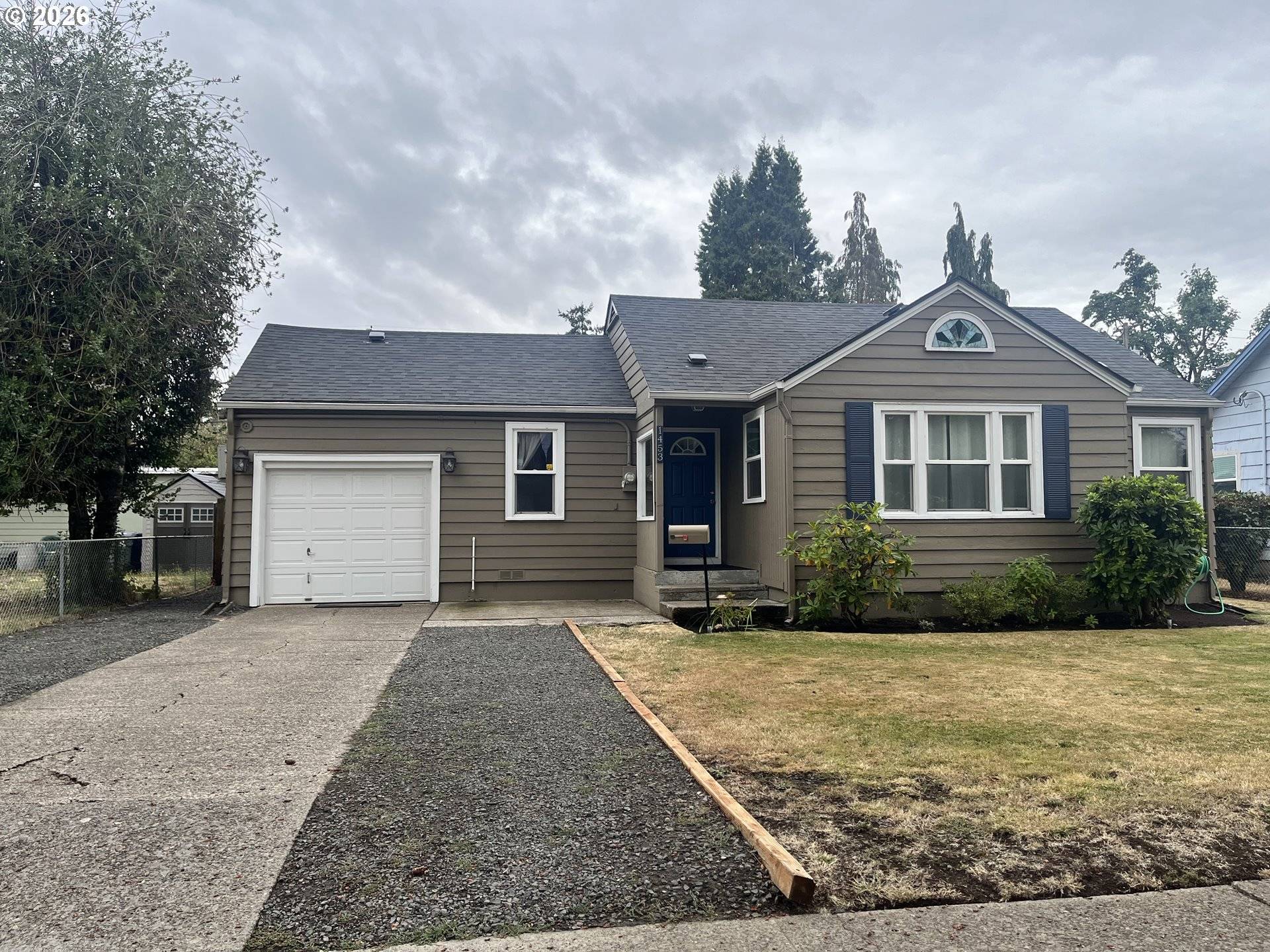 1453 C ST, Springfield, OR 97477