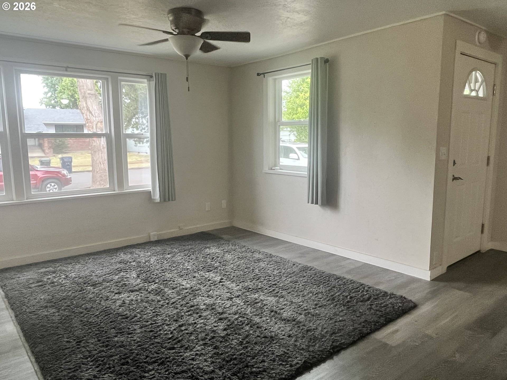 1453 C ST, Springfield, OR 97477
