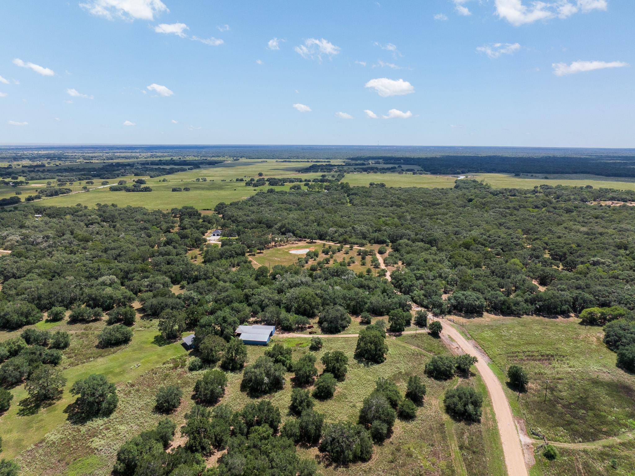1109 County Road 157, Columbus, TX 78934