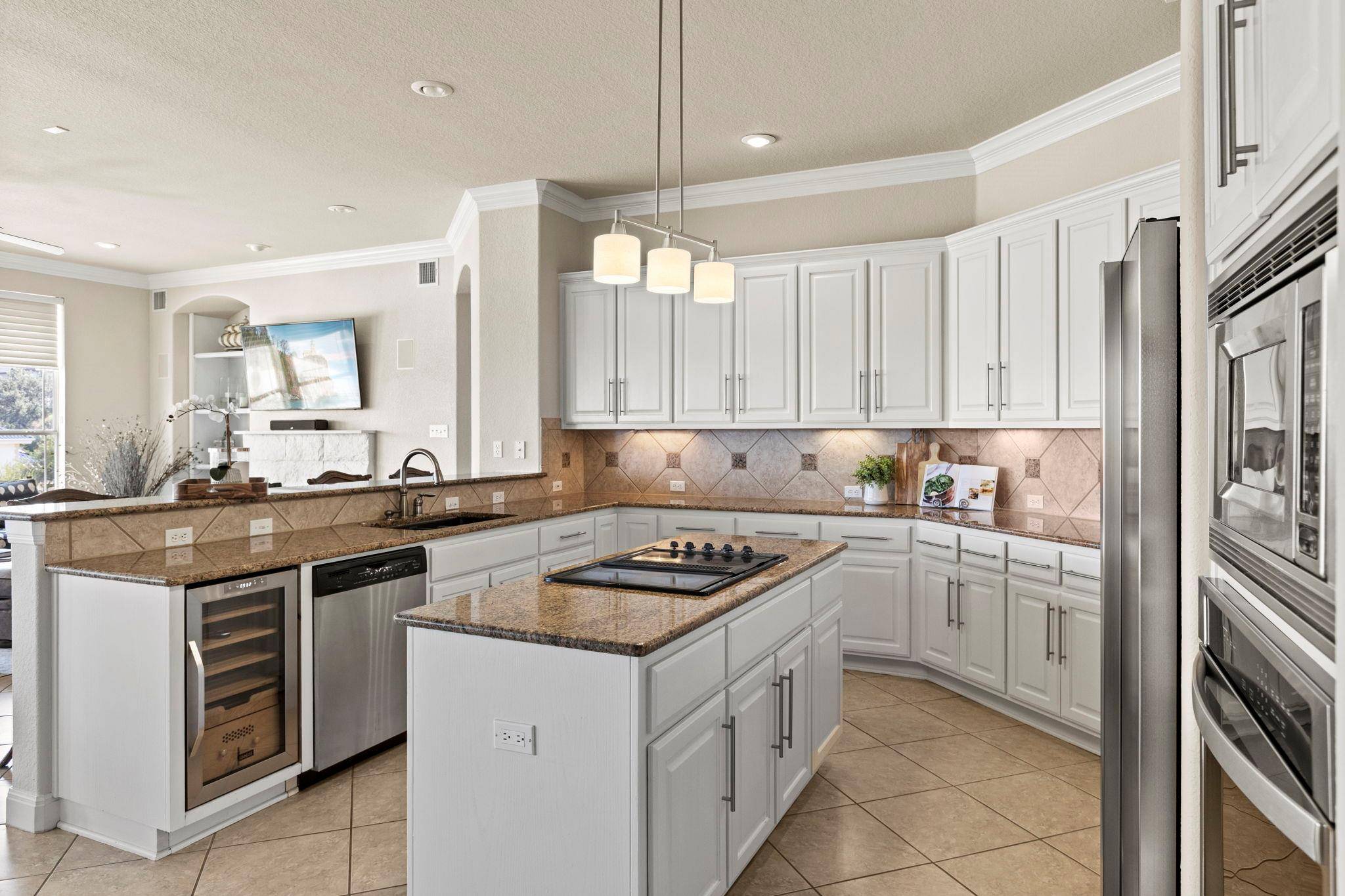 129 Florentine, Horseshoe Bay, TX 78657