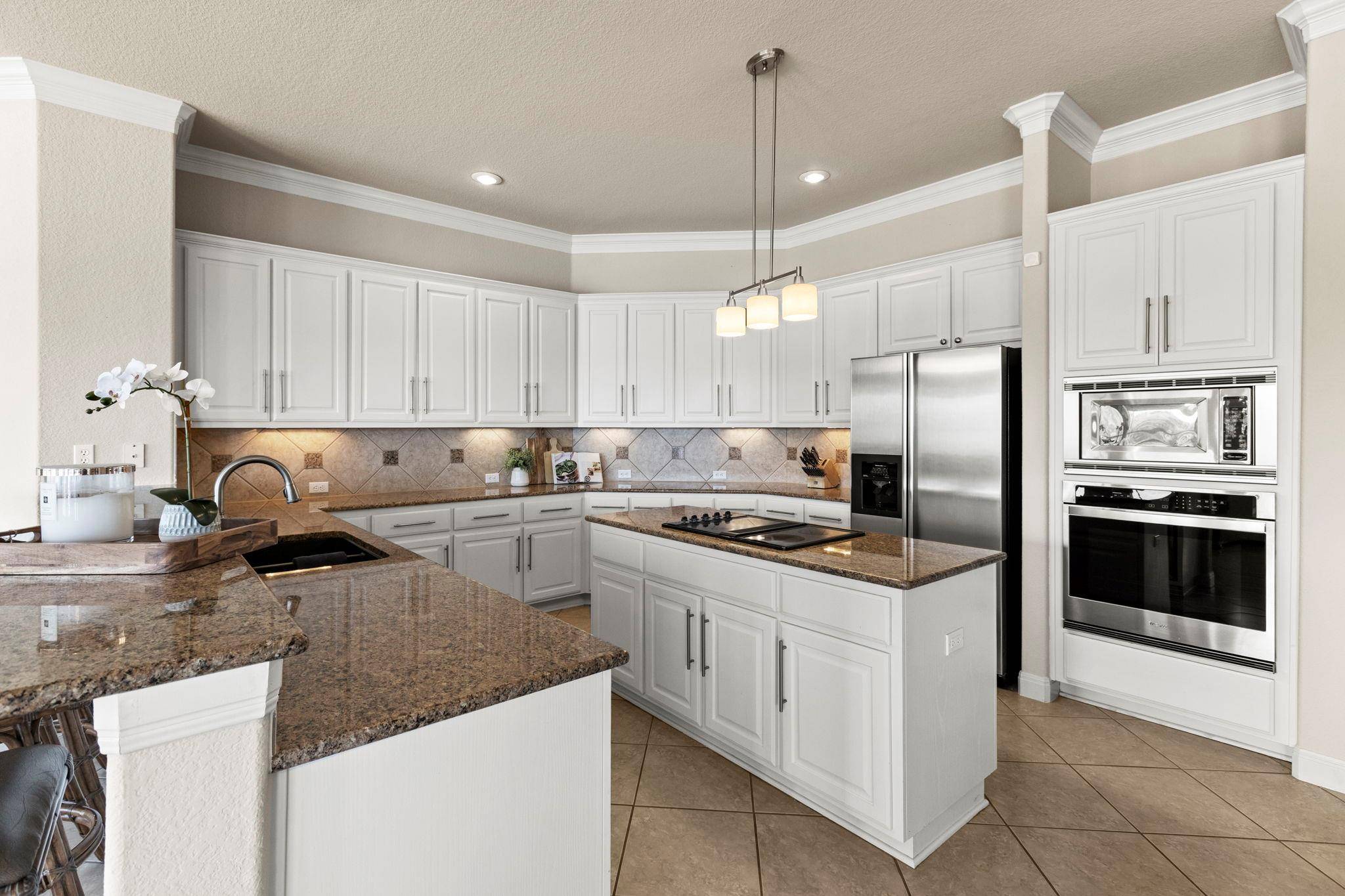 129 Florentine, Horseshoe Bay, TX 78657
