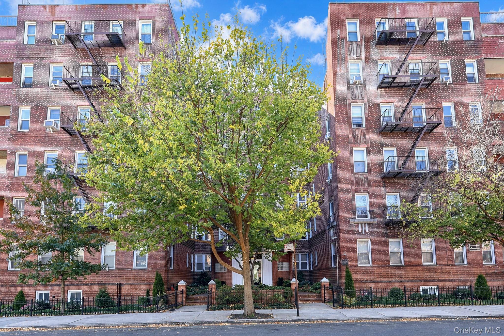 65-36 Wetherole ST #101, Rego Park, NY 11374