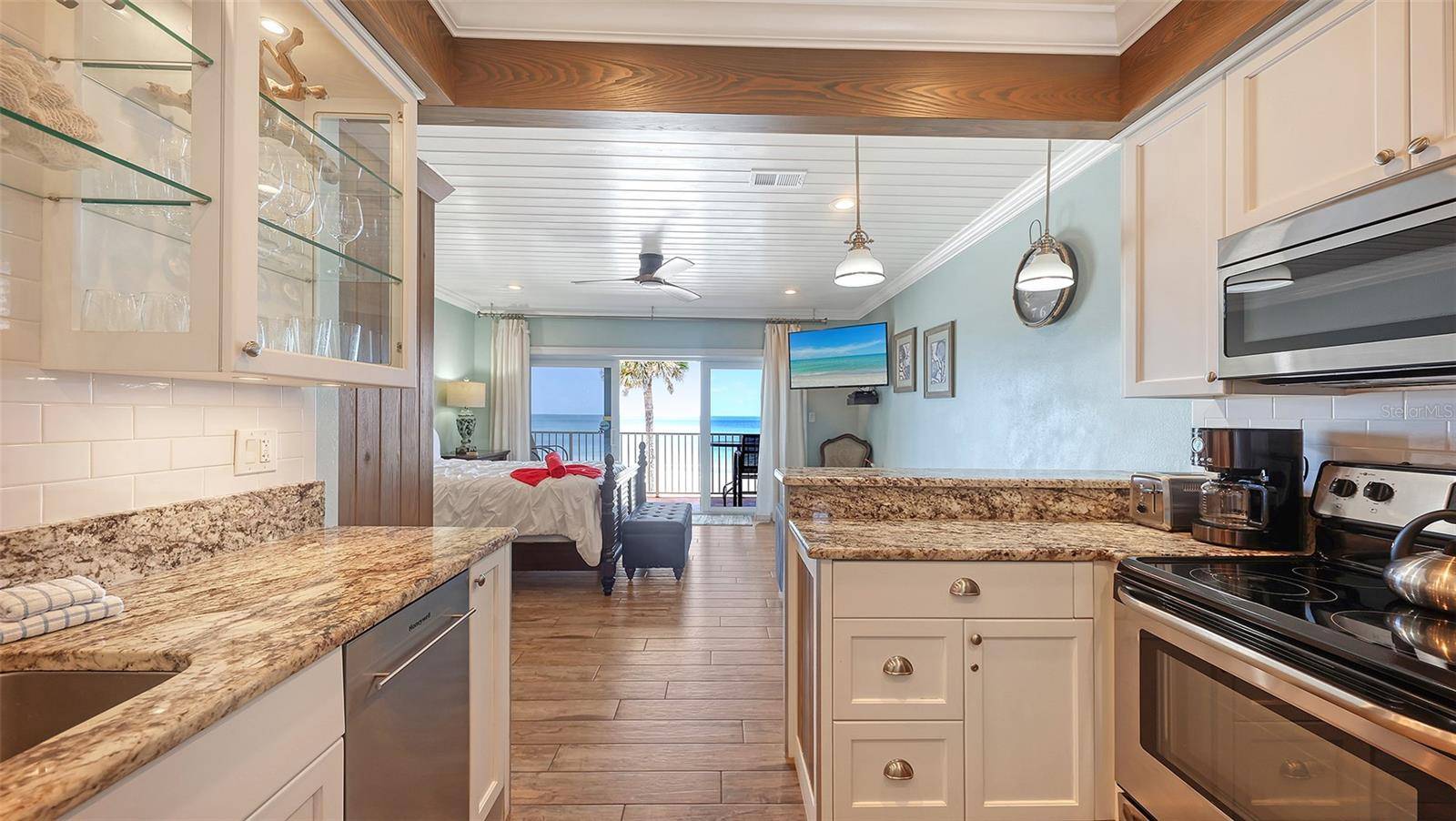 3453 GULF OF MEXICO DR #237, Longboat Key, FL 34228