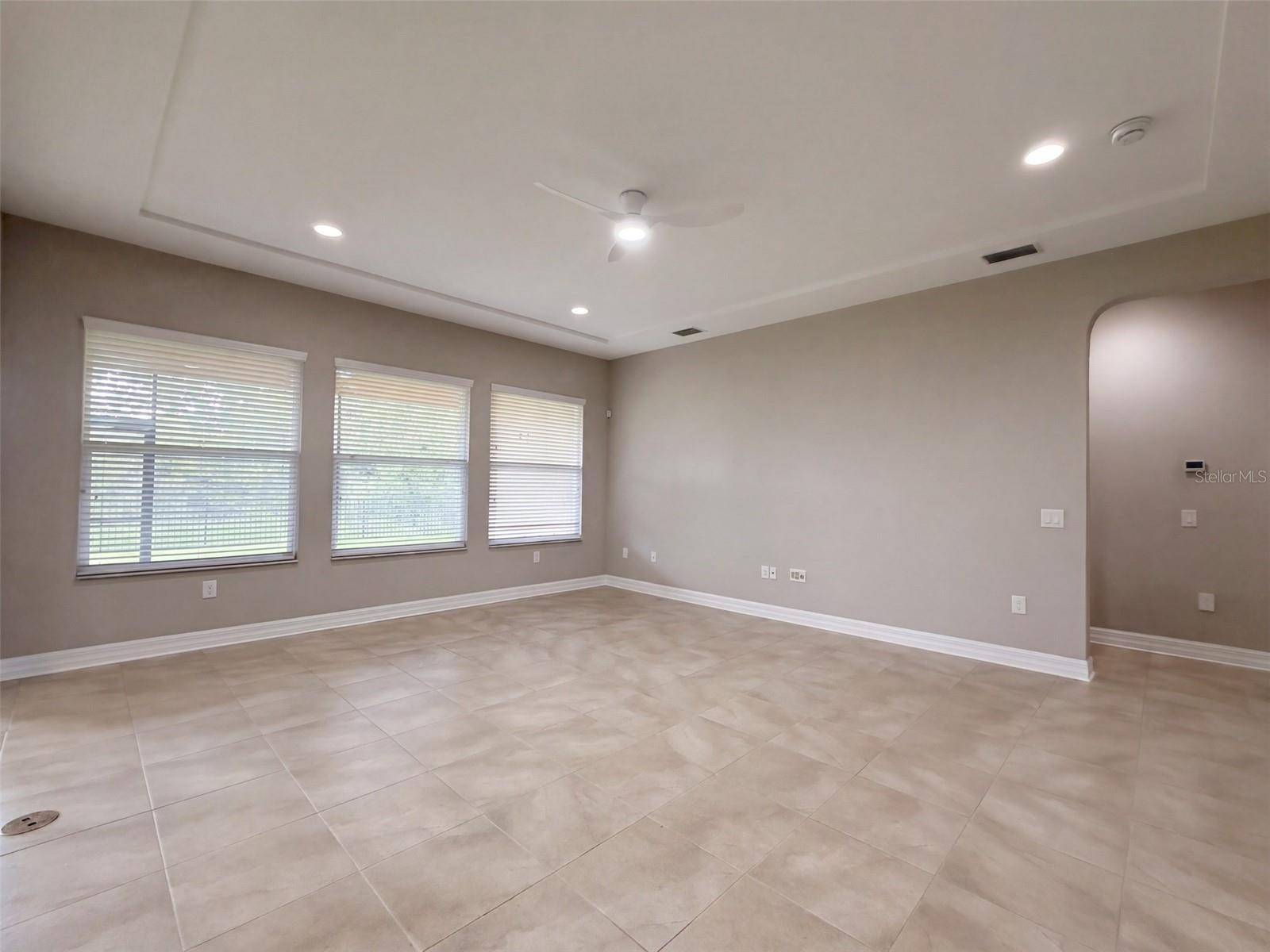 2589 GWYNHURST BLVD, Wesley Chapel, FL 33543