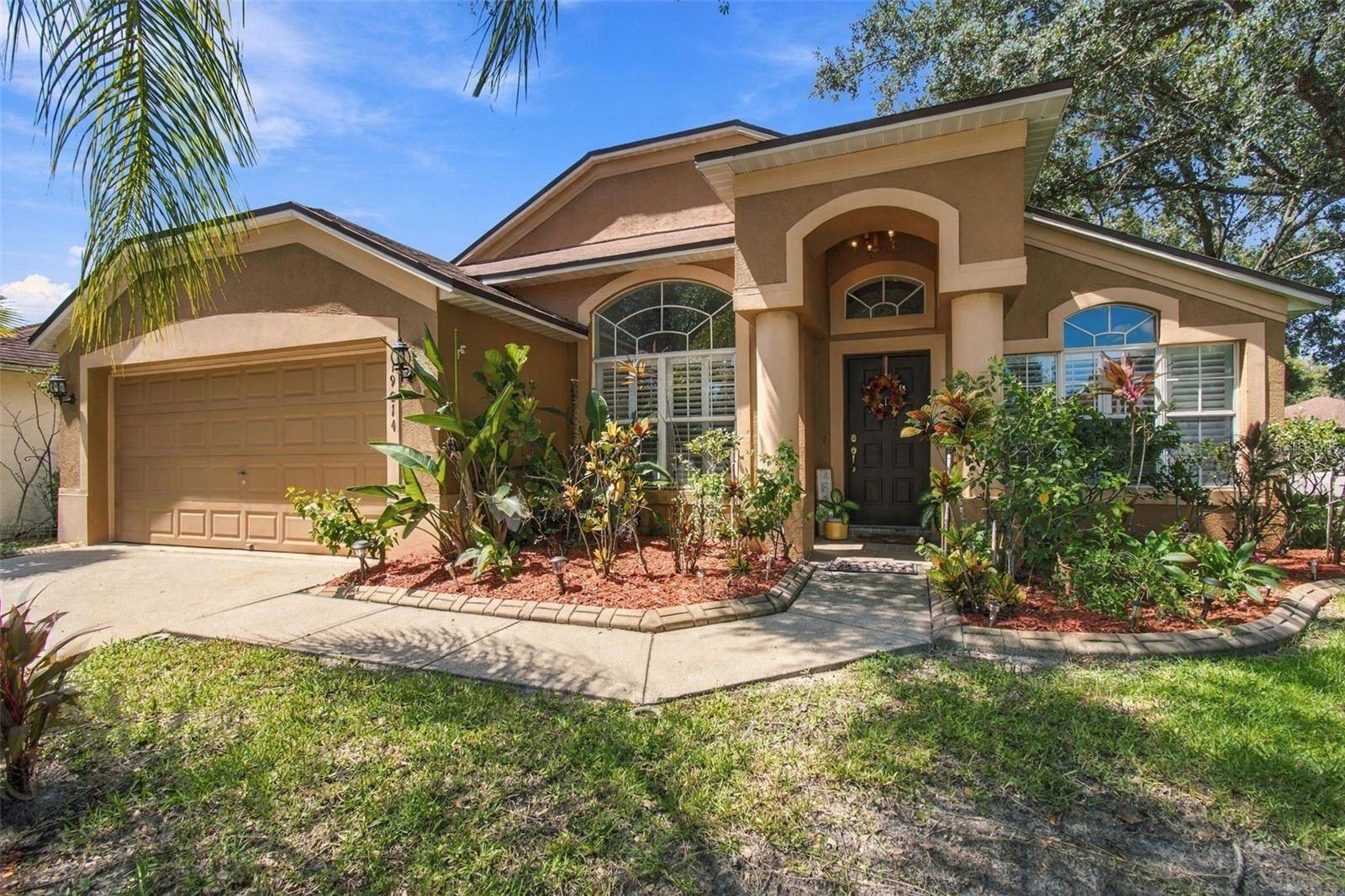 19014 SILVERBROOK DR, Tampa, FL 33647