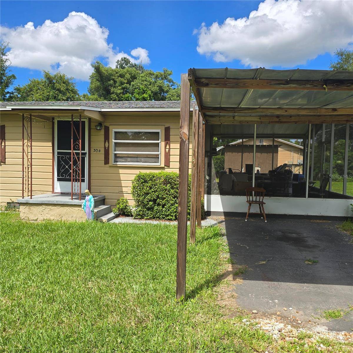 304 PALM AVE, Seffner, FL 33584