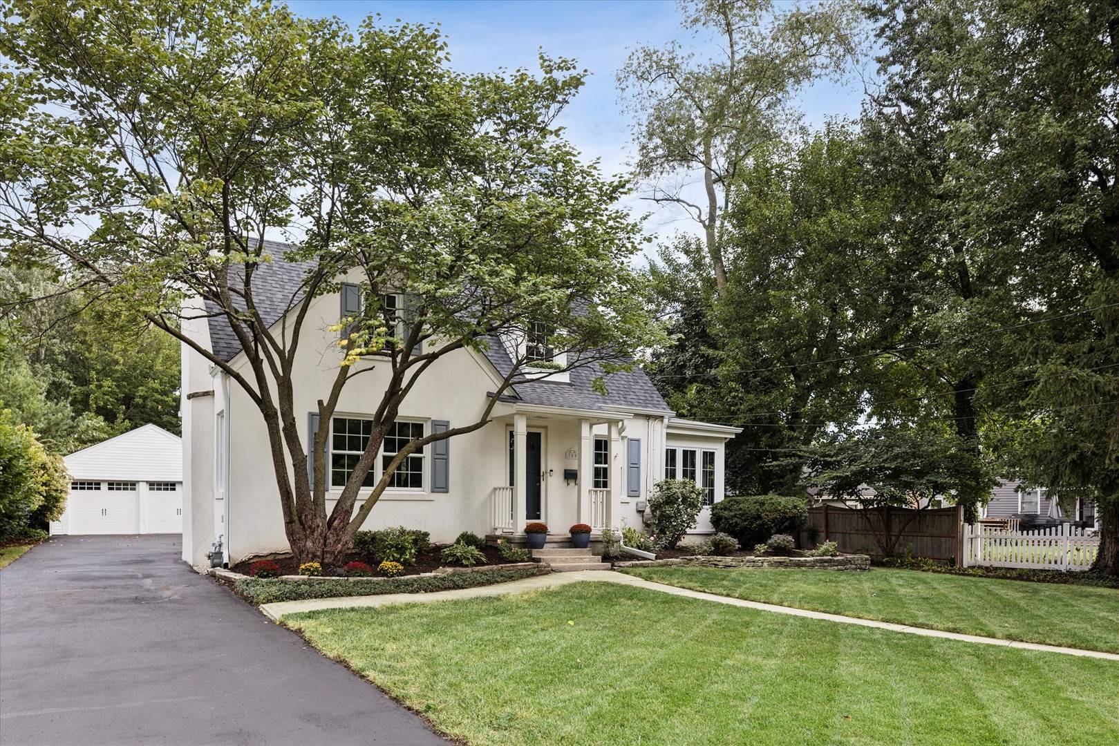 380 OAK ST, Glen Ellyn, IL 60137