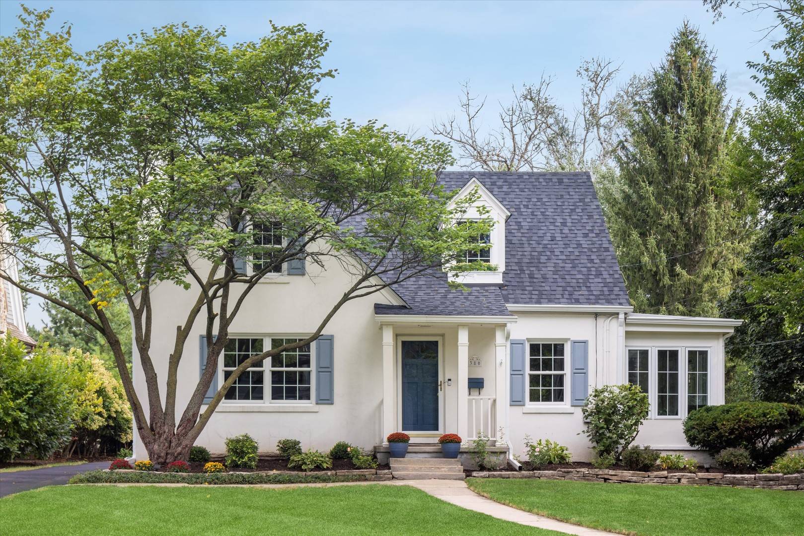 380 OAK ST, Glen Ellyn, IL 60137