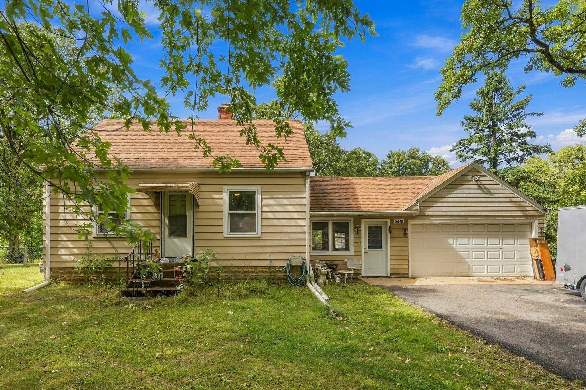 6648 Channel RD NE, Fridley, MN 55432