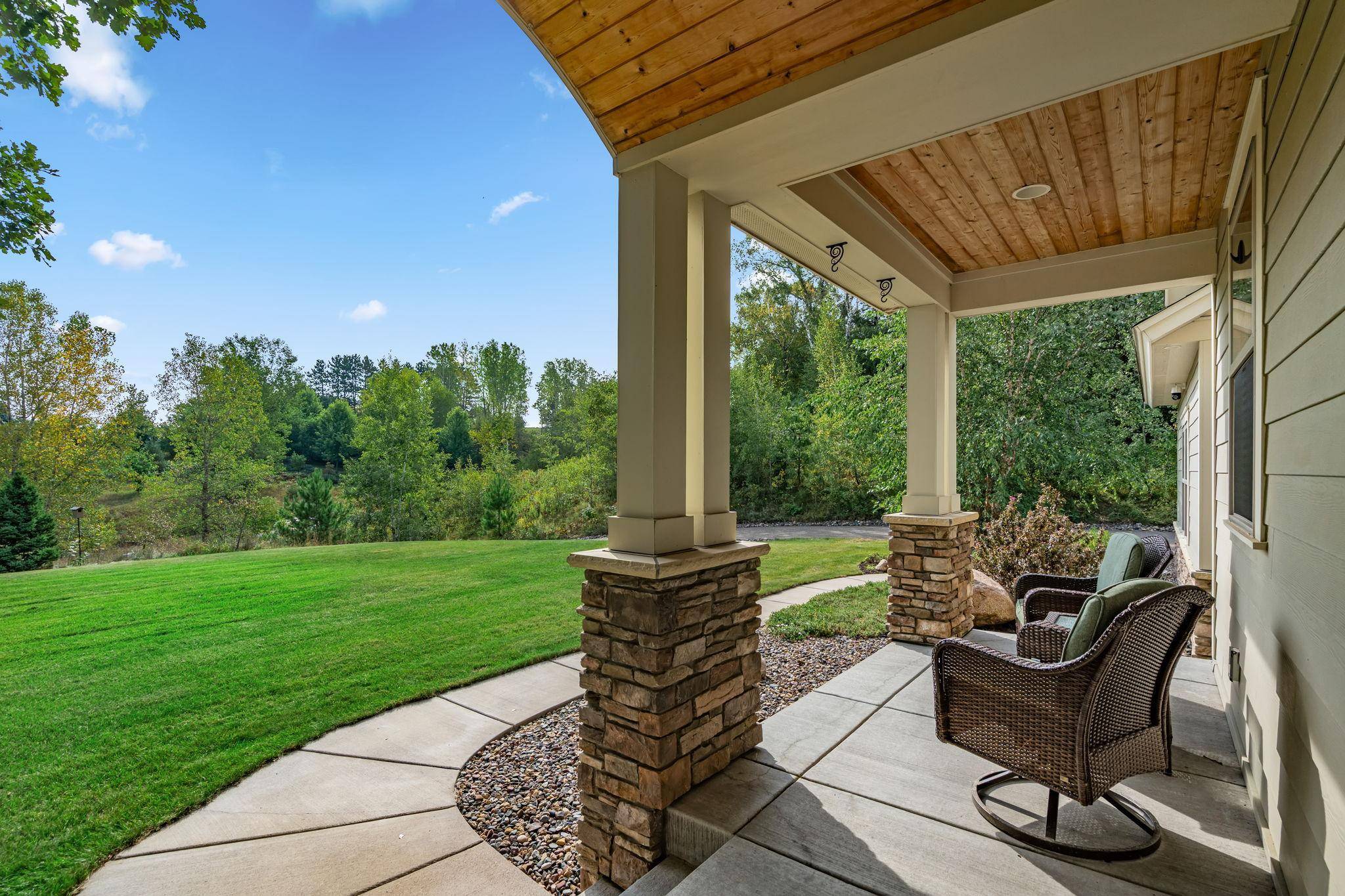 1346 Birch Park RDG, Saint Joseph Twp, WI 54082