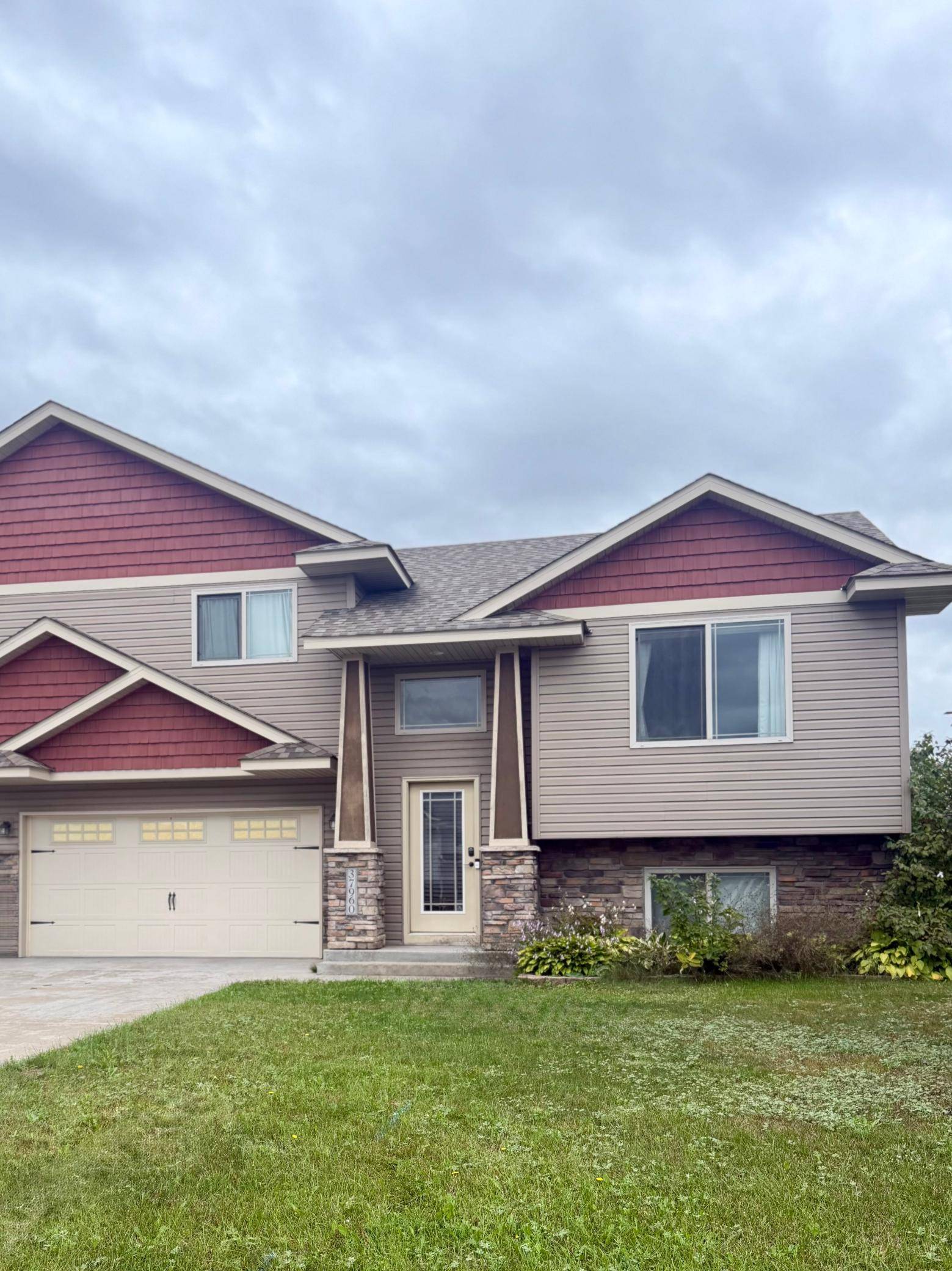 37960 Gerald AVE, North Branch, MN 55056