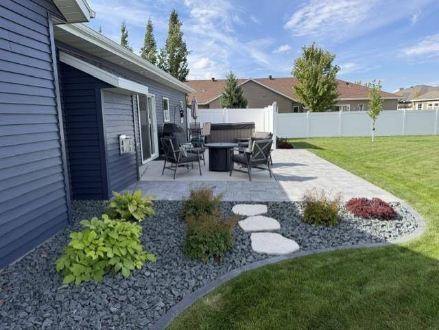 1294 Linden CT, Wahpeton, ND 58075