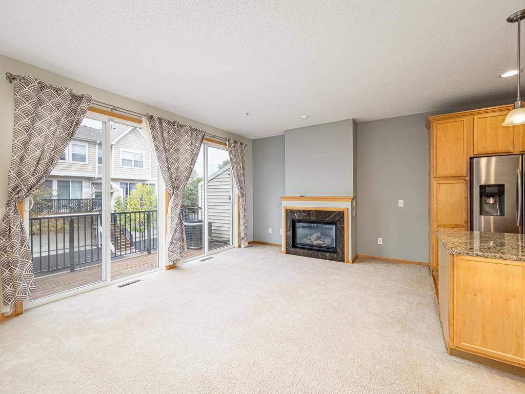 4735 Victor PATH #10, Hugo, MN 55038