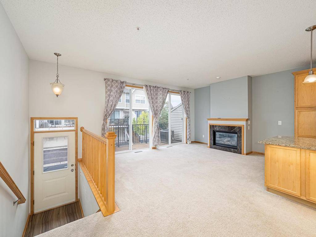 4735 Victor PATH #10, Hugo, MN 55038