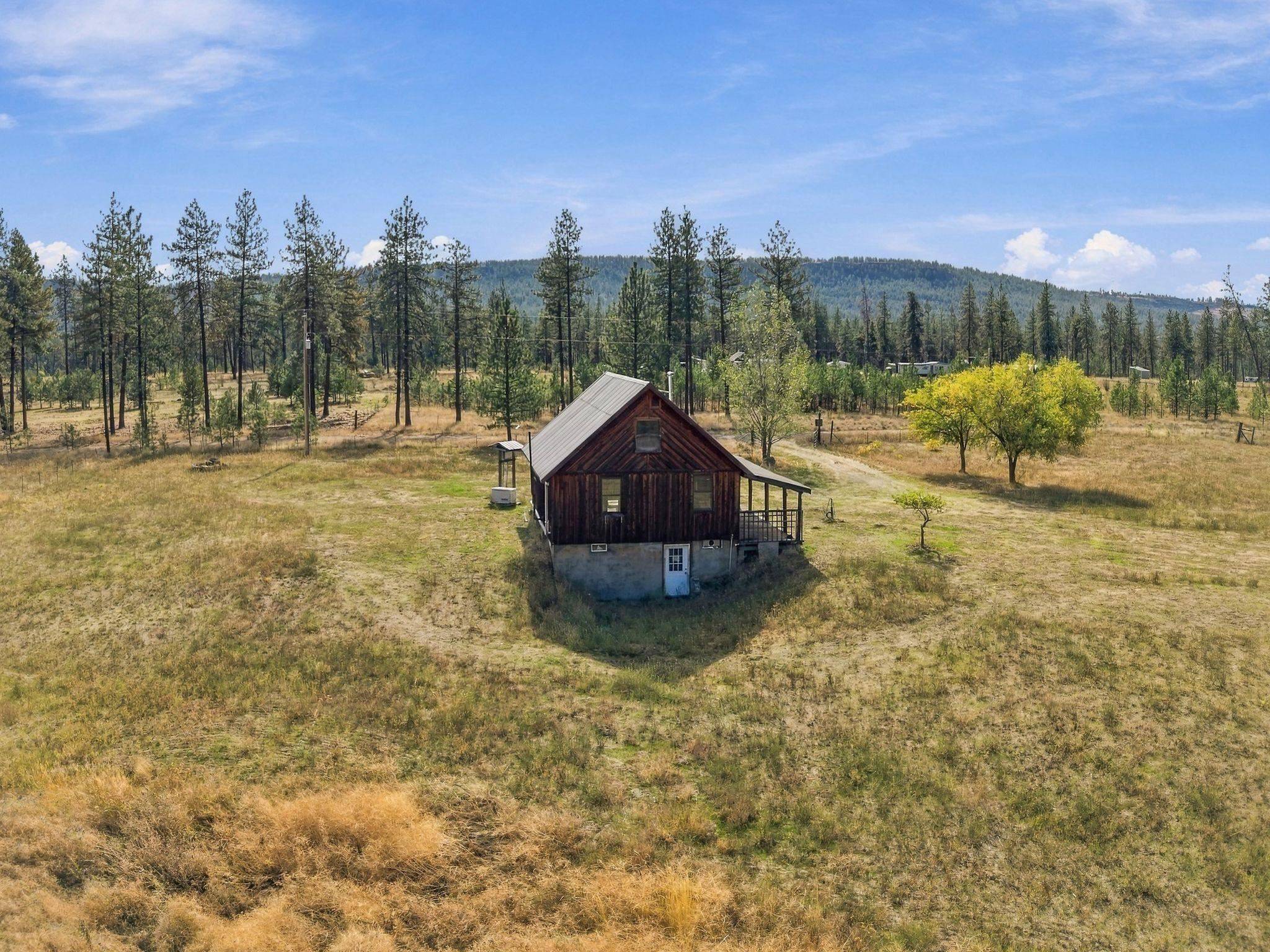 7292 K Hwy 291, Tumtum, WA 99034