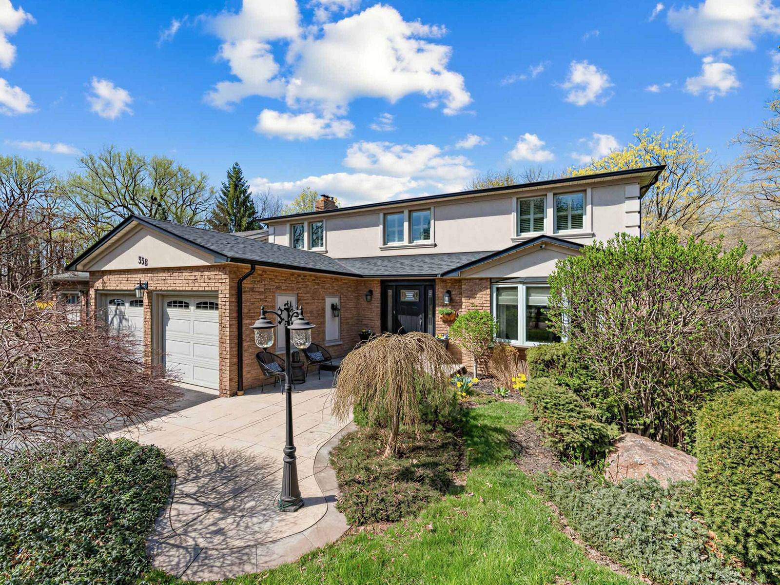 358 Kingsway PL, Milton, ON L9T 4C8