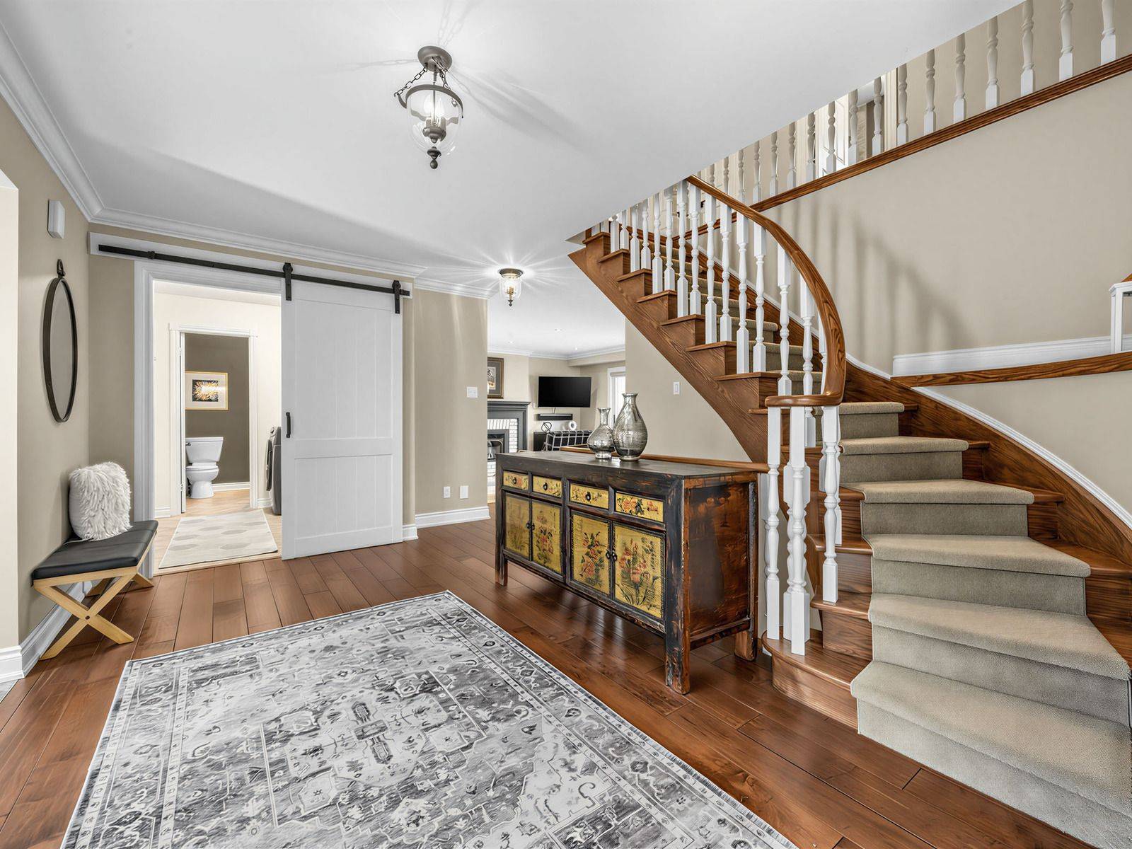 358 Kingsway PL, Milton, ON L9T 4C8