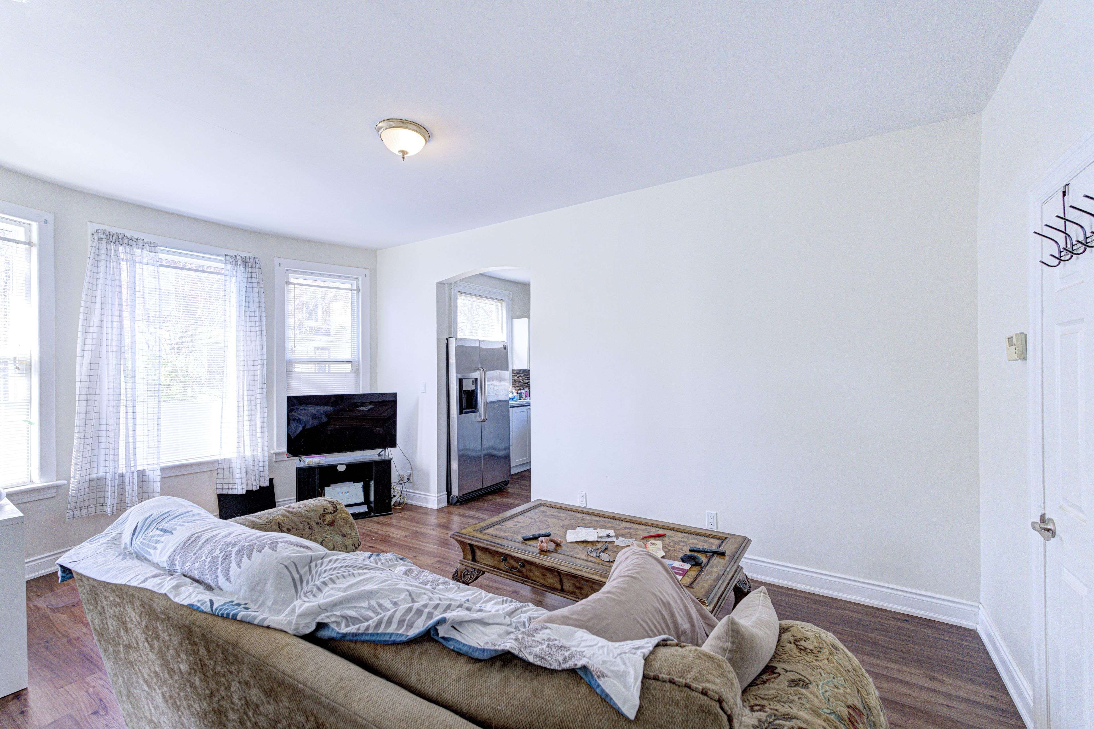 243 Gibson AVE, Hamilton, ON L8L 6K3