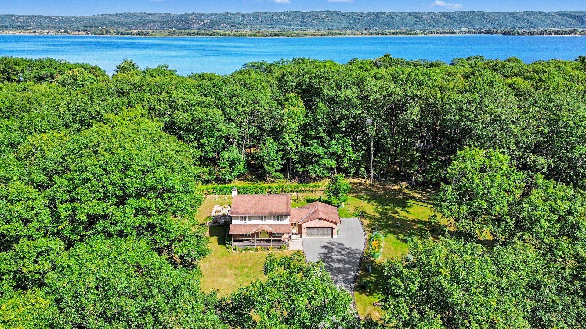 312 Fireside DR, Constance Bay - Dunrobin - Kilmaurs - Woodlawn, ON K0A 3M0