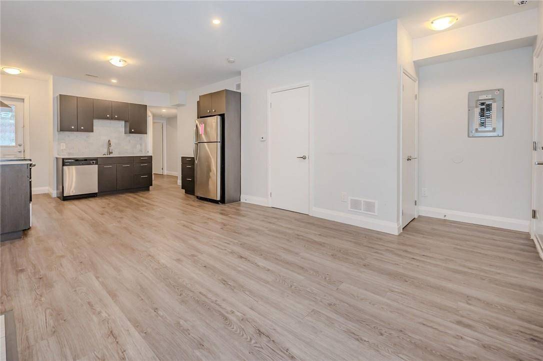 74 Cathcart ST, Hamilton, ON L8R 1M5