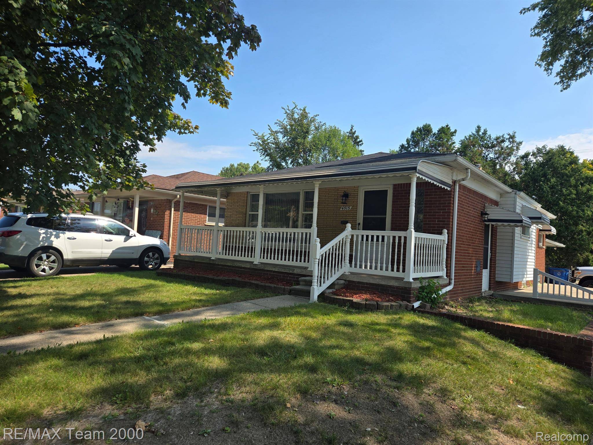 4515 MONROE ST, Dearborn Heights, MI 48125