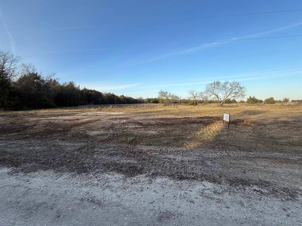 932 Limestone Cty RD 240, Mexia, TX 76667