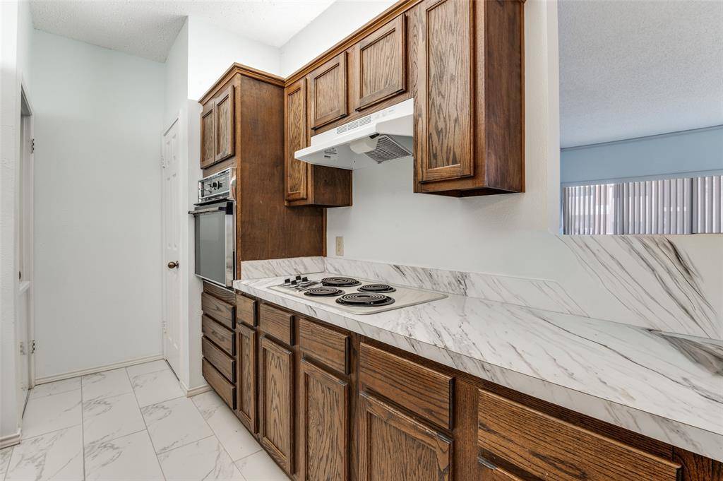 2101 Count Fleet Drive #502, Arlington, TX 76011