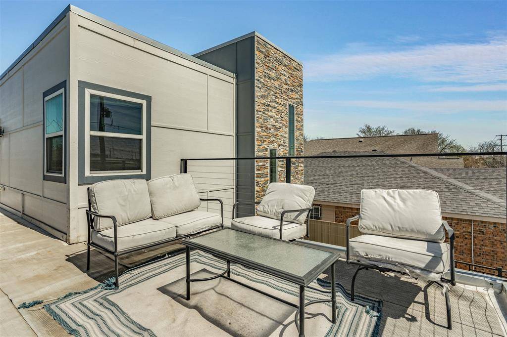 3725 Toronto Street, Dallas, TX 75212