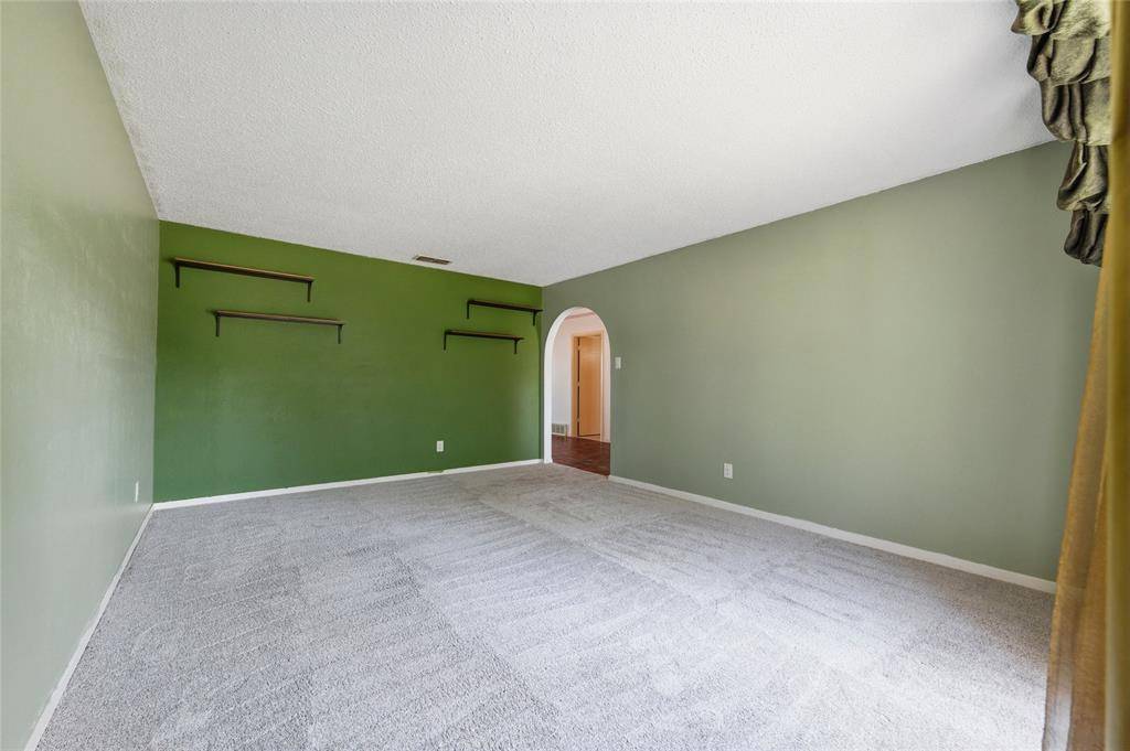 3405 Country Club Road, Pantego, TX 76013