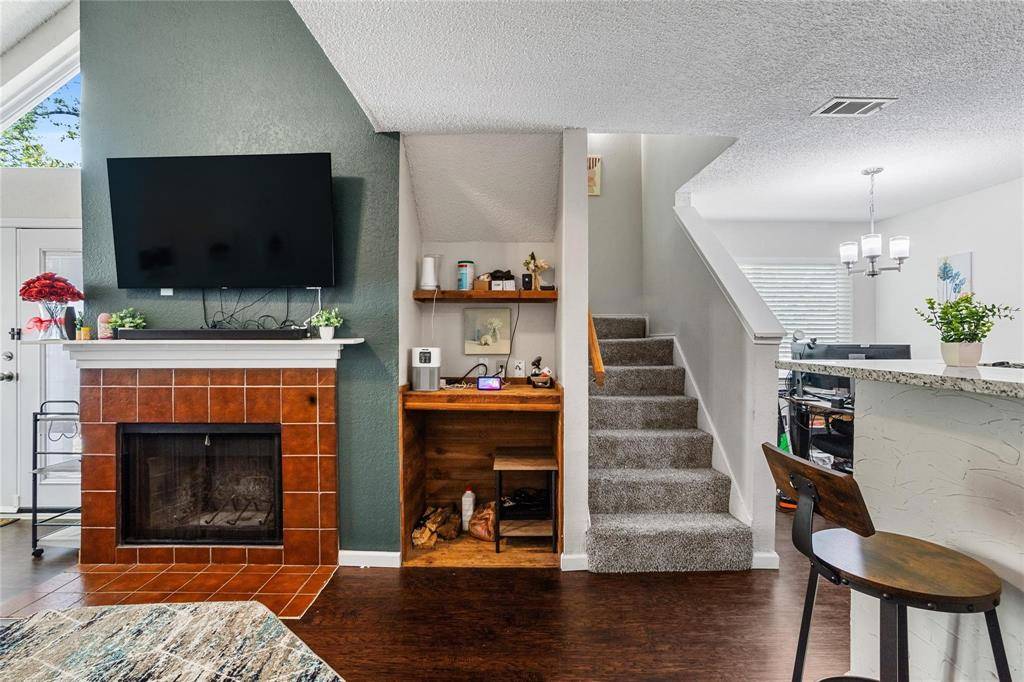 2314 Bamboo Drive #I203, Arlington, TX 76006
