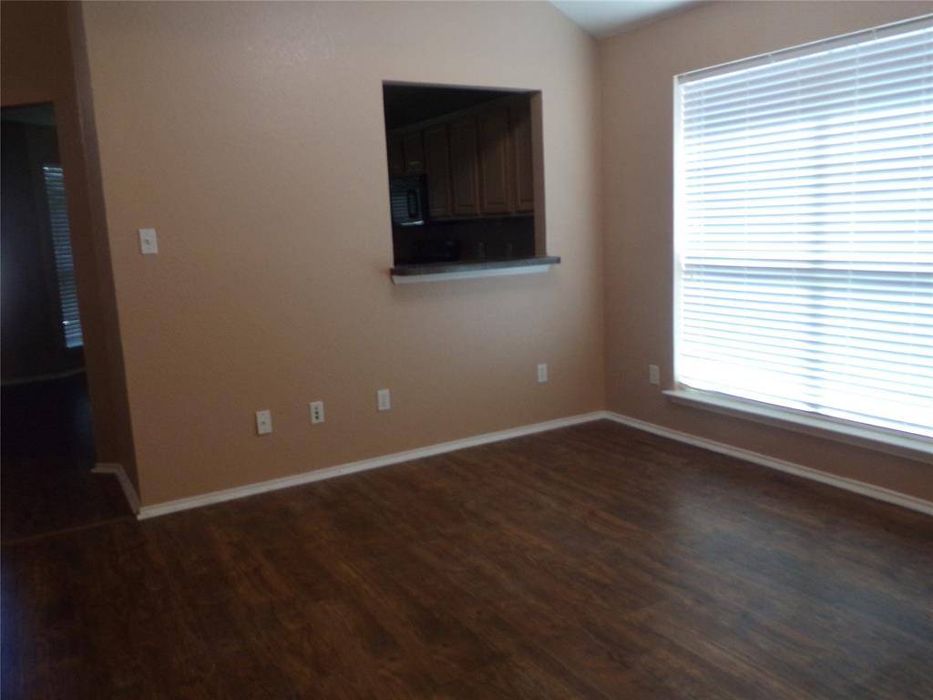 4708 Topaz Lane, Granbury, TX 76049