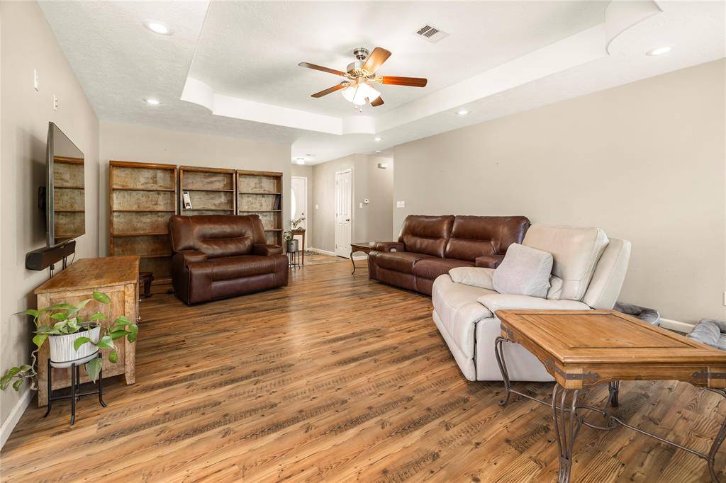 780 S Fm 17, Alba, TX 75410