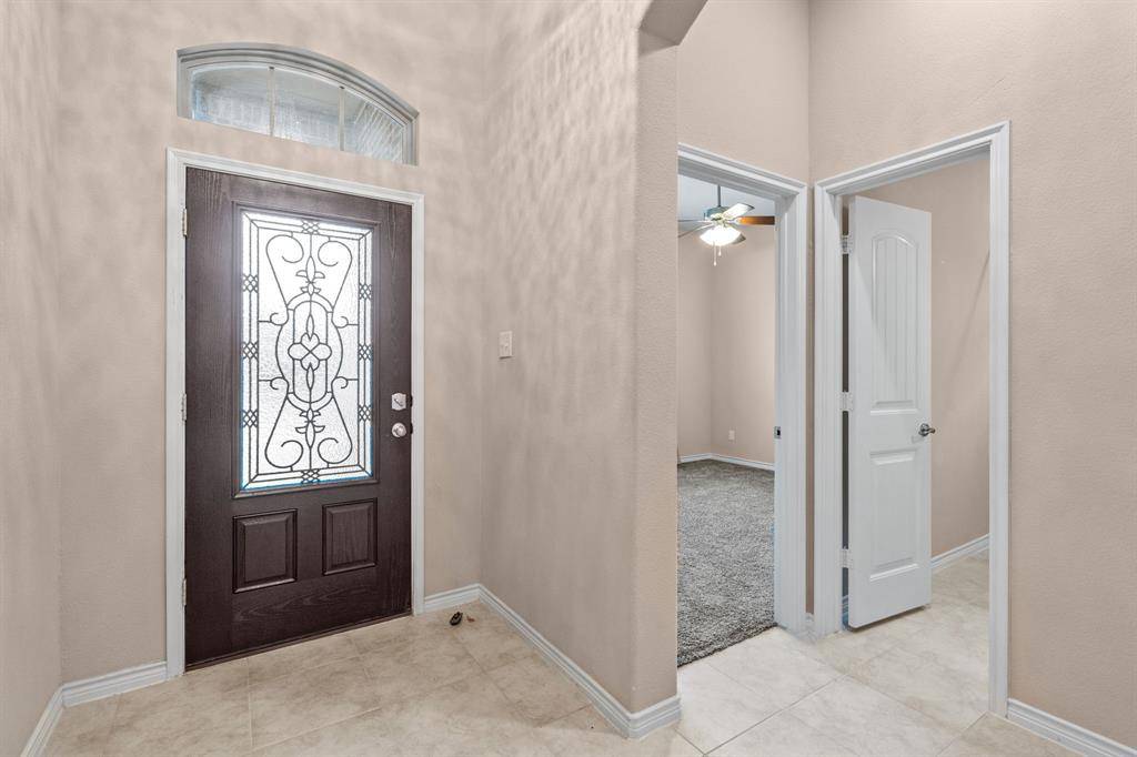 2104 Lake Cliff Drive, Little Elm, TX 75068