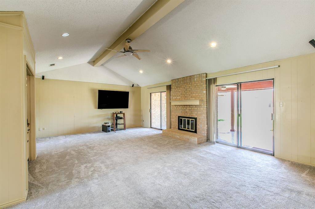4400 Kingswick Drive, Arlington, TX 76016