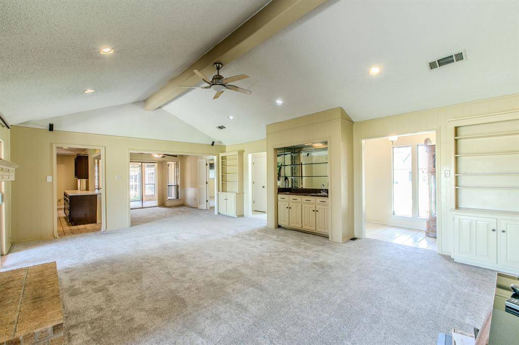 4400 Kingswick Drive, Arlington, TX 76016