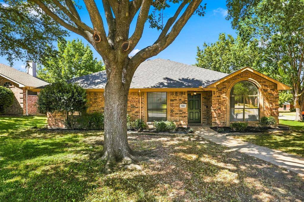7121 Cottonwood Circle, Sachse, TX 75048
