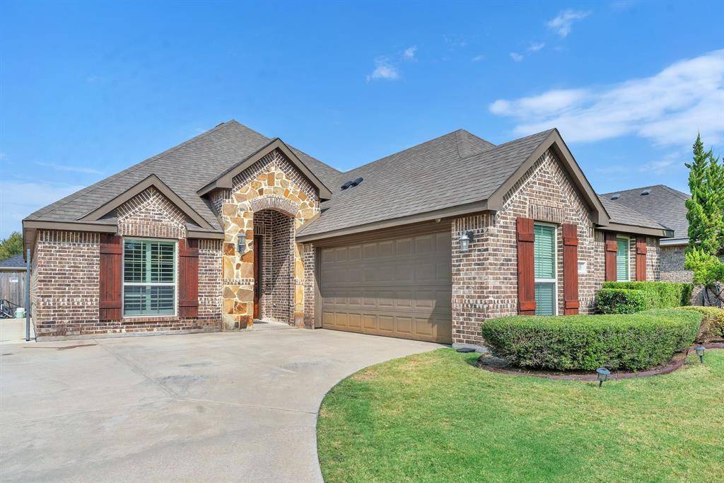 203 Cambridge Street, Waxahachie, TX 75165