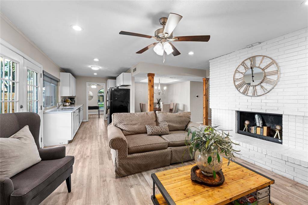 5005 Overton Circle, The Colony, TX 75056