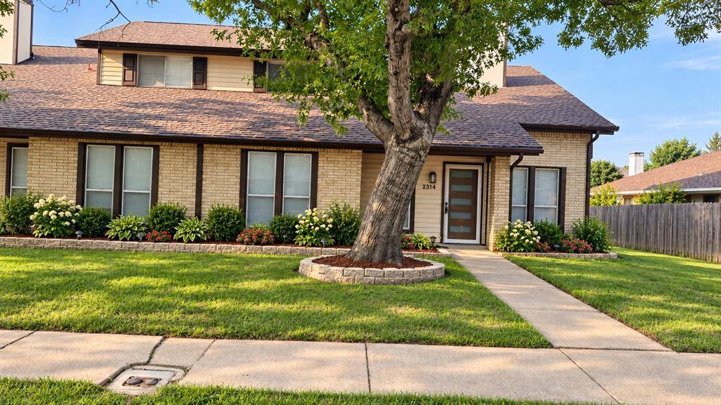 2314 Garden Park Court, Arlington, TX 76013