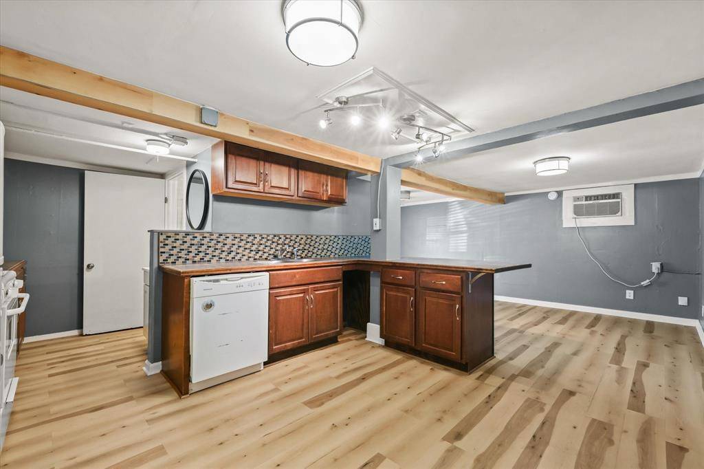1509 W Morphy Street #B, Fort Worth, TX 76104