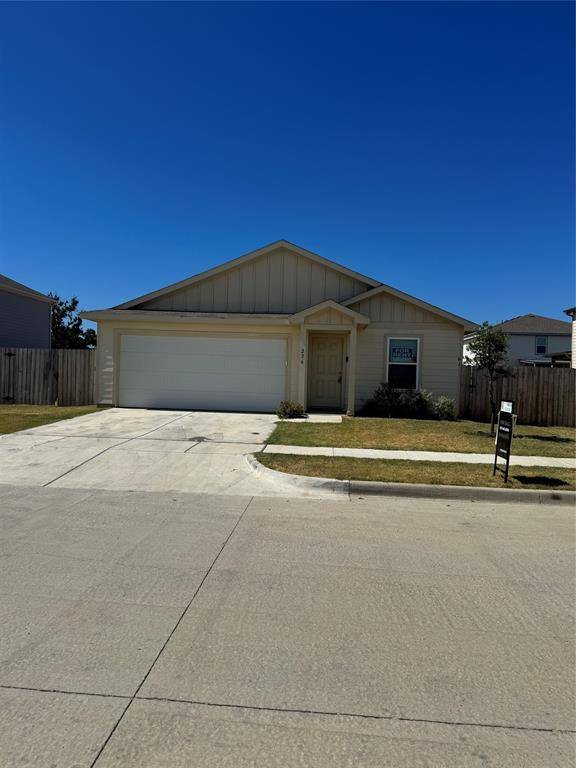 236 Peace Lily Way, Tolar, TX 76476