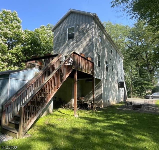 42 Riverlawn Dr, Wayne Twp., NJ 07470