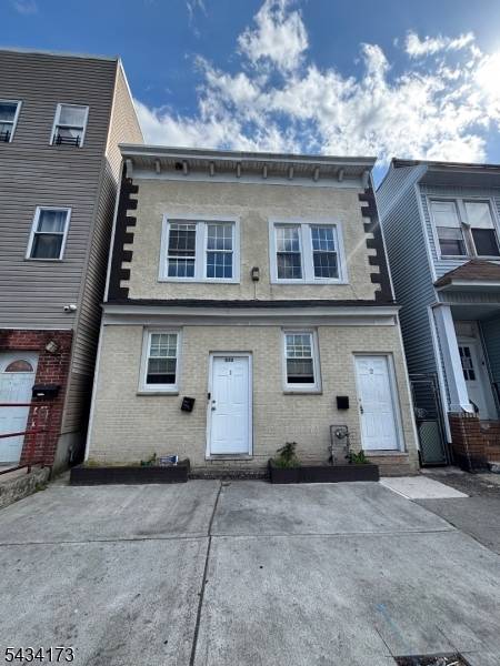233 Rhode Island Ave, East Orange City, NJ 07018