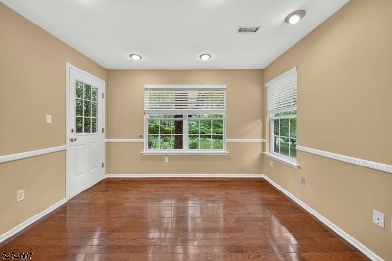 4 Springholm Drive, Berkeley Heights Twp., NJ 07922