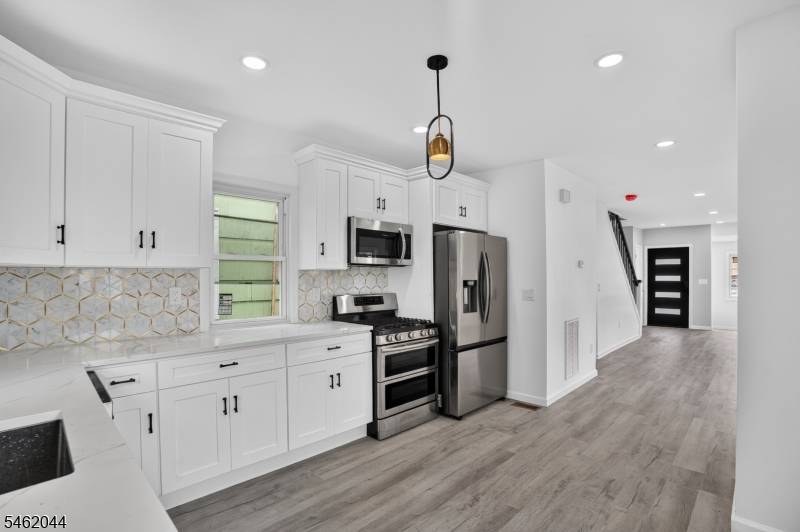 33 Race St, Bloomfield Twp., NJ 07003