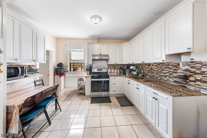 324 - 328 Chilton St, Elizabeth City, NJ 07208