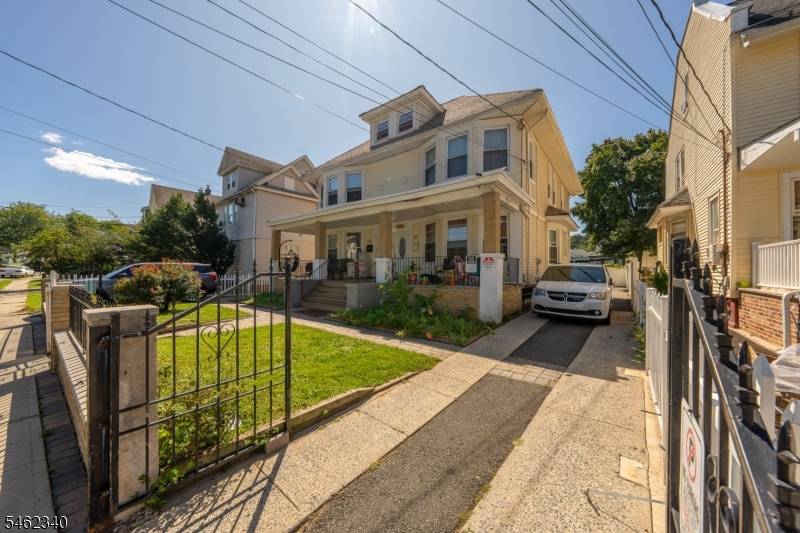324 - 328 Chilton St, Elizabeth City, NJ 07208