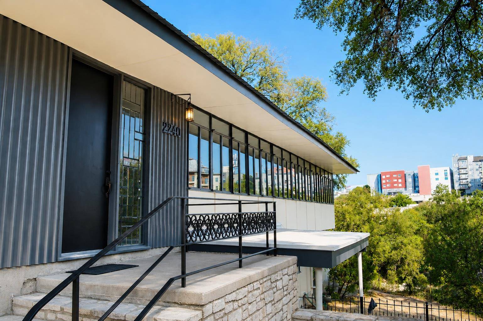 2410 Pemberton PKWY, Austin, TX 78703