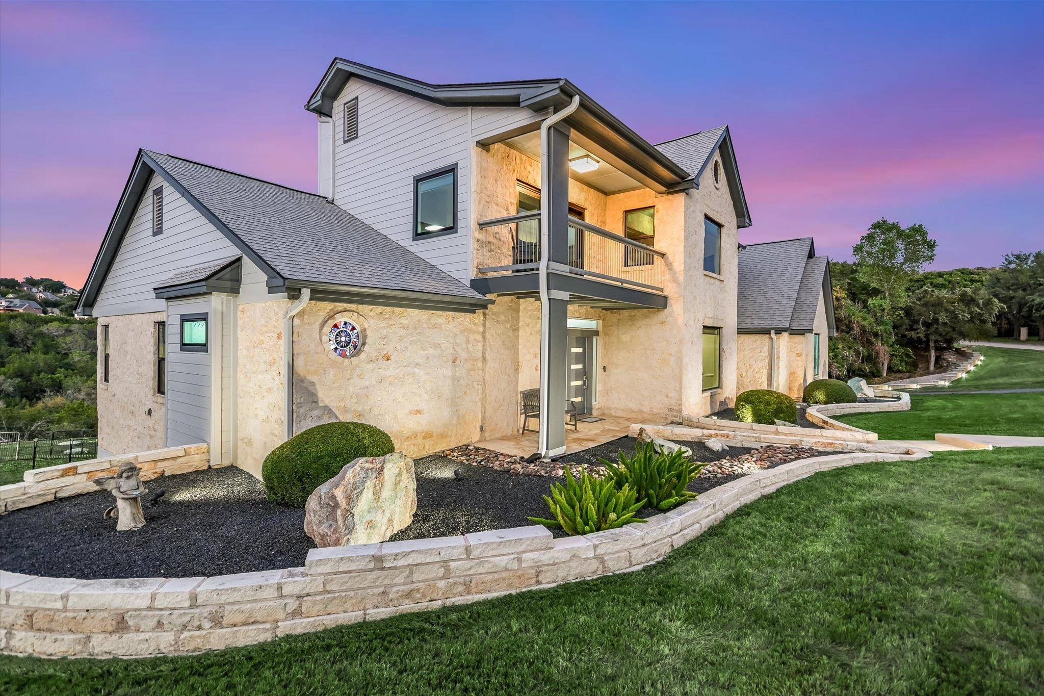 3310 Far View DR, Austin, TX 78730